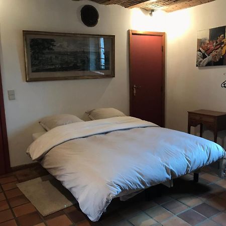 Le Charme De L'Estroit Villa Mettet Luaran gambar