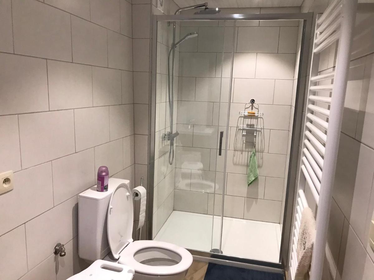 Le Charme De L'Estroit Villa Mettet Luaran gambar