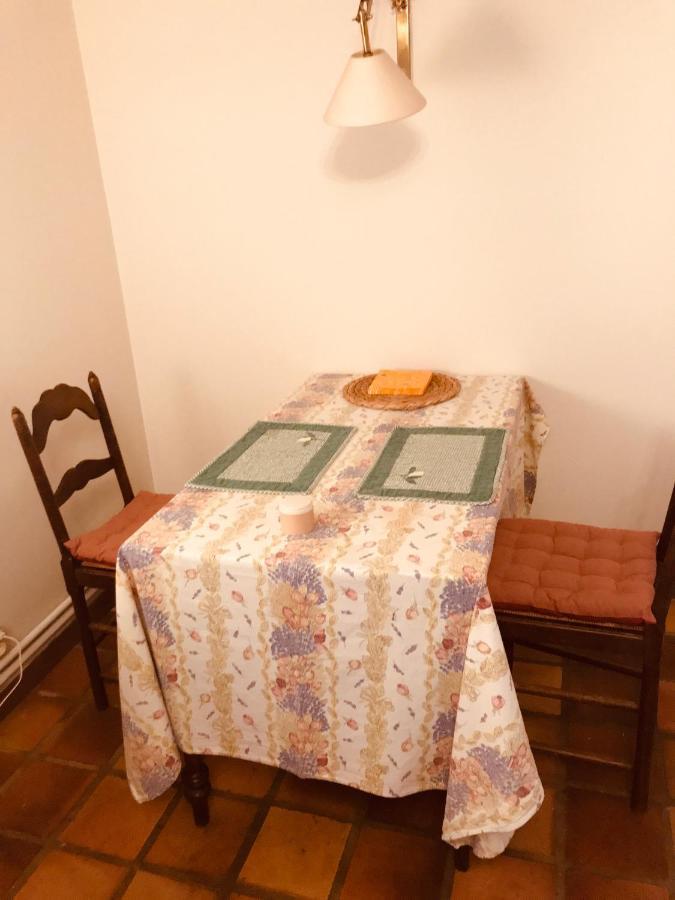 Le Charme De L'Estroit Villa Mettet Luaran gambar
